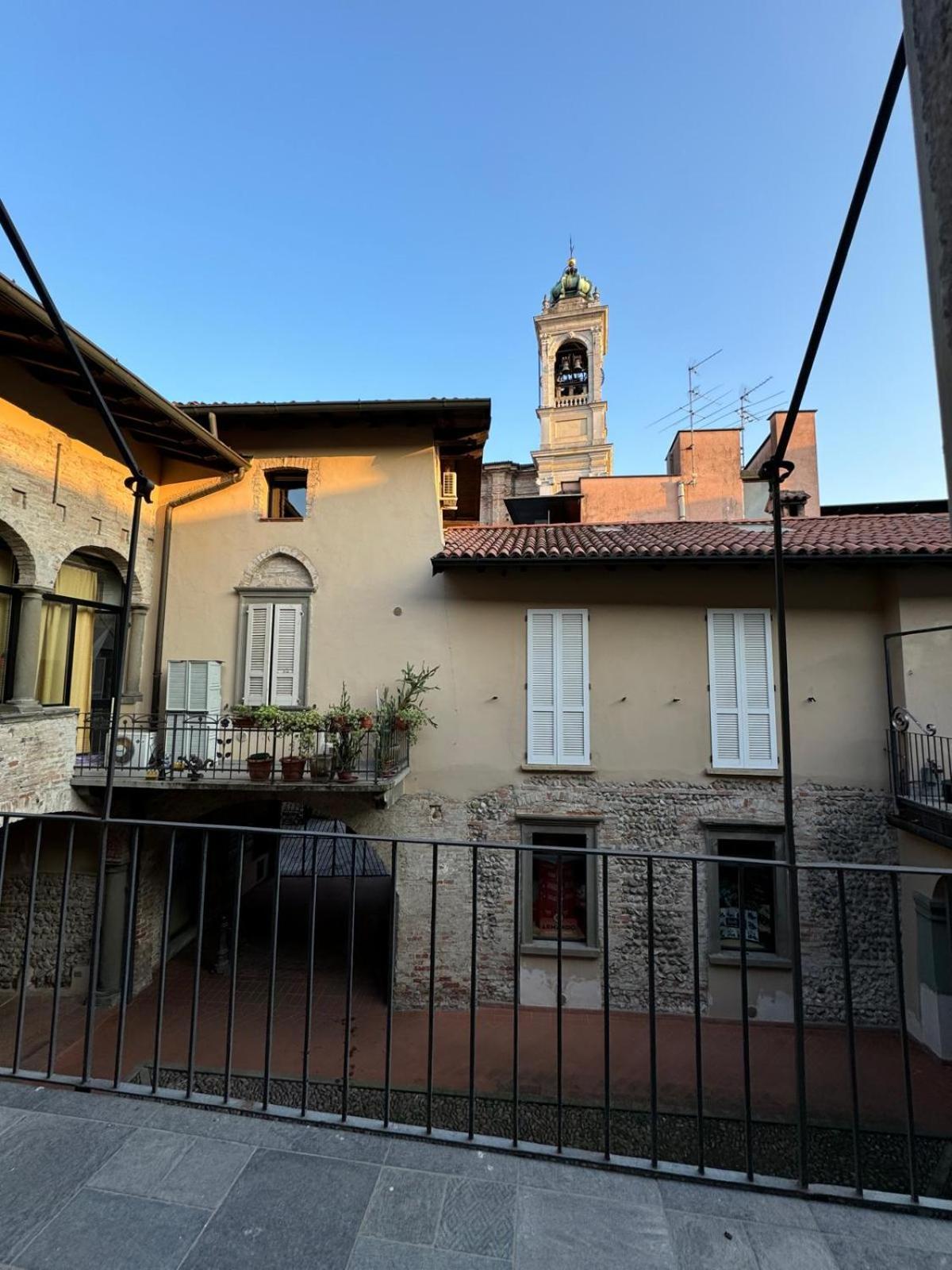Braguti Apartments Romano di Lombardia Buitenkant foto